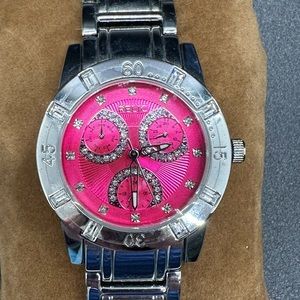 Set of 2 relic women’s watches